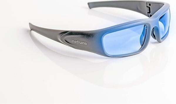 <font color="#f08816">AUSVERKAUFT</font><br><br>Medisana DG-100 Tageslichtbrille <br>Produziert von Propeaq<br> - Image 4